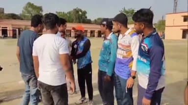 नरकटियागंज: नरकटियागंज नगर के उच्च विद्यालय के खेल मैदान में एनपीएल क्रिकेट टूर्नामेंट का हुआ आयोजन