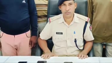 डेहरी: आरपीएफ की टीम ने रेलवे स्टेशन से चोरी के 05 मोबाइल के साथ दो शातिर चोरो को किया गिरफ्तार