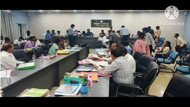 रनियां: निर्वाचन हेतु उम्मीदवारों के निर्वाचन व्यय लेखा पंजी की प्रथम जांच विकास भवन स्थित सभागार में की गई