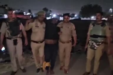 गाज़ियाबाद: थाना क्रॉसिंग रिपब्लिक पुलिस की चैन स्नेचिंग करने वाले अभियुक्तों से हुई मुठभेड़, घायल अवस्था में 1 अभियुक्त  गिरफ्तार