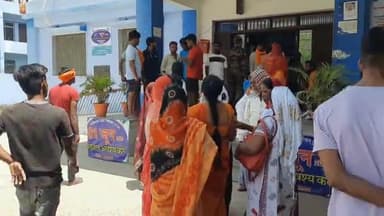 सासाराम: बेदा मैं अज्ञात वाहन के चपेट में आने से एक युवक का मौके पर हुई मौत