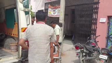 बीसलपुर: किसान सहकारी चीनी मिल के पास बाइक सवार को ट्रक ने मारी टक्कर बाइक सवार घायल अस्पताल में भर्ती।