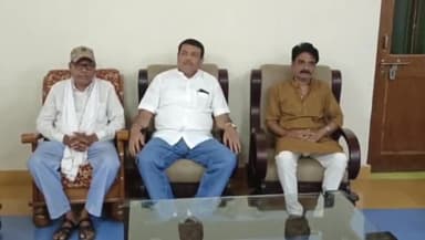 सोहागपुर: नगर के सर्किट हाउस में संयुक्त श्रमजीवी पत्रकार संघ के द्वारा शोक सभा आयोजित कर पुलिस कर्मी को दी गई श्रद्धांजलि