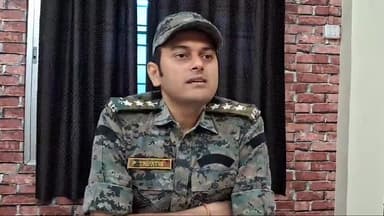 गोपालगंज: बसडीला के एक निजी स्कूल परीक्षा केंद्र से NEET एग्जाम के फर्जी परीक्षार्थी को पुलिस ने किया गिरफ्तार, SDPO ने दी जानकारी