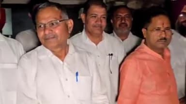 करनाल: विधायक धर्मपाल  ने बीजेपी से लिया अपना समर्थन करनाल में अपने निवास पर मीडिया को दी जानकारी।