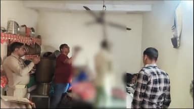 कोल: देवसैनी में घर के कमरे में संदिग्ध अवस्था में फंदे पर लटका मिला युवक का शव, परिजनों ने जताई हत्या के शव लटकाने की आशंका