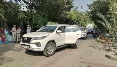 सैक्टर 7 गुरुद्वारा पहुंचे मुख्यमंत्री नायब सैनी  मथ्था टेक लिया आशीर्वाद