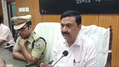 गोपालगंज: लोकसभा चुनाव में किसी प्रत्याशी ने नहीं लिया नामांकन पत्र वापस, मैदान में हैं 11 प्रत्याशी:- डीएम