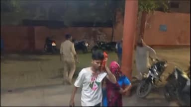 कोल: गोश्त वाली गली में दबंगों ने बाइक का ब्रेक तोड़ने का आरोप लगाकर युवक को लोहे की रॉड मारकर किया घायल