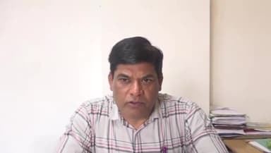 हुज़ूर: मौसम वैज्ञानिक प्रमेंद्र कुमार ने भोपाल मौसम विभाग कार्यालय में मौसम को लेकर दी जानकारी