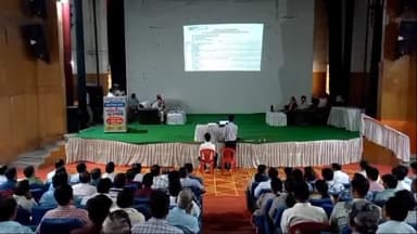 हरदोई: रसखान प्रेक्षागृह में बैठक कर जिलाधिकारी ने दिए सेक्टर मजिस्ट्रेटों व पुलिस अधिकारियों को दिए आवश्यक निर्देश