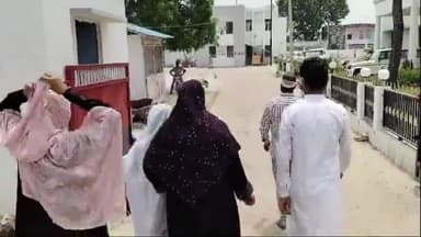 मंझनपुर: नेता नगर में पानी भरने के विवाद में दबंगों ने घर में घुसकर महिलाओं व मेहमानों को जमकर पीटा, एसपी से की गई शिकायत