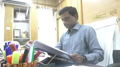 नौरोजाबाद: जिले में विशेष पिछ़डी जनजाति समूह के ग्राम में मोबाइल टावर लगाने की प्रगति की जानकारी भेजने के कलेक्टर ने दिए निर्देश