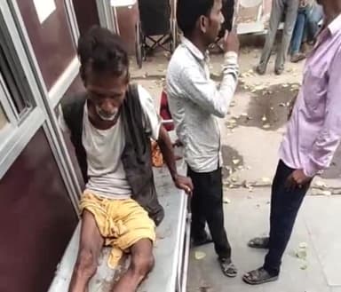 गोपालगंज: मानिकपुर गांव में बाइक के धक्के से अधेड़ हुआ घायल, इलाज के लिए सदर अस्पताल में भर्ती