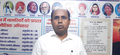 संविधान संसद मे फाड़ने वाले अब कह रहे हैं हम संविधान बचाएंगे, सपा संविधान फाड़ती है कांग्रेस ताली बजाती है,भाजपा सपोर्ट करती है, बसपा मे भाजपा के लोग घुस गए हैं... श्रवण कुमार निराला, लोकसभा प्रत्याशी,बांसगांव लोकसभा,अम्बेडकर जन मोर्चा