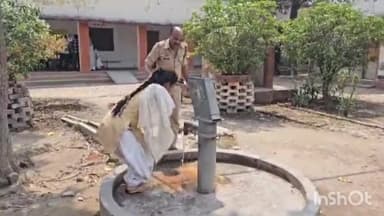 पलिया: भीरा मतदान केंद्र पर तैनाश सब इंस्पेक्टर गर्मी से जूझ रहे लोगों को नल से पानी पिलाते हुए आए नजर वीडियो हुआ वायरल