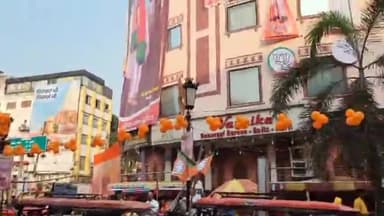 PM के रोड-शो रूट पर बैरिकेडिंग, शहर में रूट डायवर्जनः 15 किमी दोनों ओर बैरिकेडिंग और पार्किंग तय