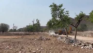 सांगानेर: जेडीए ने जोन 2 में 49 बीघा निजी खातेदारी की भूमि से नवीन अवैध कॉलोनियों को  किया ध्वस्त