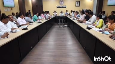 ग्यारसपुर: एमआरपी से अधिक रेट में मदिरा विक्रय करने पर  ग्यारसपुर के हैदरगढ़  लाइसेंसी कंपोजिट मदिरा दुकान एक दिवस के लिए निलंबित व