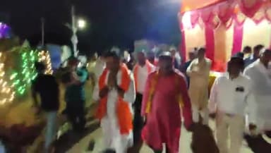 जुगसलाई विधानसभा क्षेत्र के जमशेदपुर प्रखंड अंतर्गत #बड़ा गोविंदपुर में चल रहे हरिनाम संकीर्तन में शामिल होकर क्षेत्र के सुख,समृद्धि और शांति का कामना किया।

#JugsalaiVidhansabha # BJP 
#kirtan #sankirtan #जमशेदपुर