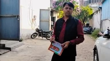 #लखनऊ_दुबग्गा_सब्जीमंडी जाम ओवरब्रिज न बनवाने पर #MP_मोहनलालगंज_मैराथन_दौड़_प्रमाणपत्र नोच कर कूड़ेदान मे फेंका KM_Amish