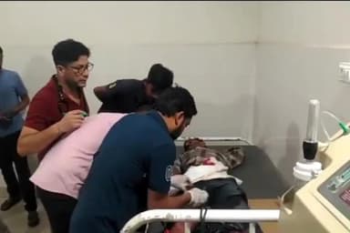 खींवसर: खींवसर कस्बे में कांटिया जीएसएस के पास दो बाइकों की भिड़ंत में चार जने हुए घायल, एक की हुई मौत