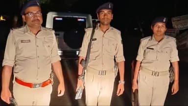 डेहरी: डेहरी सहित विभिन्न इलाकों से फरार चल रहे 23 आरोपियों को पुलिस ने विभिन्न जगहों से किया गिरफ्तार