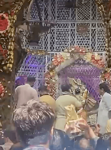 ठाकुर श्री बाँकेबिहारी , जय जय राधे जय जय श्याम जय जय श्री वृंदावन धाम 🙏। #बाँकेबिहारी #प्रेस #मथुरा #वृंदावन