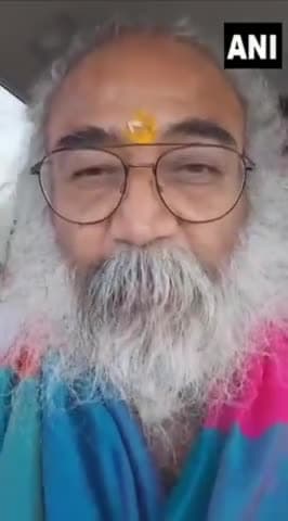 भारतवासियों से अपील कर रहा हूं  भ्रष्टाचार मुक्त भारत बनाने के लिए मोदी जी के नेतृत्व में कमल के बटन को दबाए ज्यादा से ज