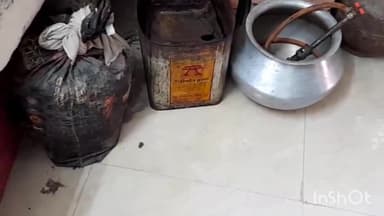 नावकोठी: पुलिस ने छापेमारी अभियान चलाकर शराब बनाने के अड्डे को किया ध्वस्त,15 लीटर देसी शराब एवं बनाने के उपकरण समसा से बरामद