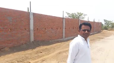 डोमचांच: असमाजिक तत्वों द्वारा काराखूट में गेट उखाड़ने, जान की धमकी, रंगदारी को लेकर पीड़ित ने CM, DC व अन्य को सौंपा ज्ञापन