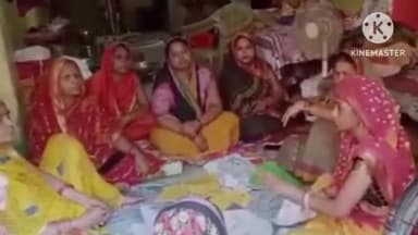 आंदर: आंदर प्रखंड के विभिन्न गांव में 25 मई को शत प्रतिशत मतदान कराने के लिए चौपाल का किया गया आयोजन