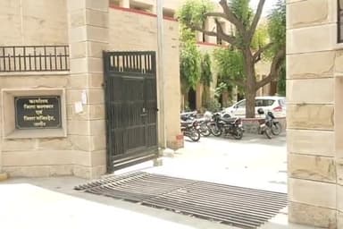 नागौर: किर्गिस्तान में बढ़ी हिंसा के बीच नागौर जिले के भी छात्र फंसे, कॉलेज प्रबंधन ने बात करने से किया माना