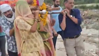 चित्तौड़गढ़: आशापुरा कॉलोनी में पारिवारिक विवाद के चलते मोर्चरी में बेटा छोड़ गया पिता का शव, 3 बेटियों ने दिया कंधा और मुखाग्नि