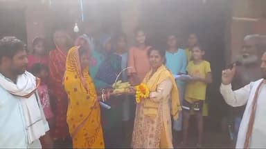 आशा जी मैदान में, विरोधी है परेशान में । मैंने अपना काम किया है अब आप आशीर्वाद दीजीए