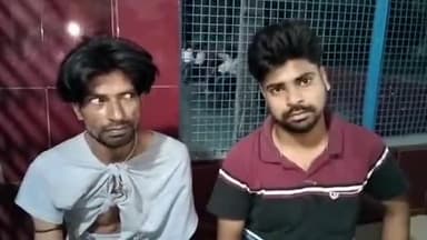 मुरादाबाद: कटघर थाना क्षेत्र में बीच सड़क पर रेता हटाने को कहने पर दो पक्षों में हुई जमकर मारपीट दोनो पक्षों के दो दो लोग घायल