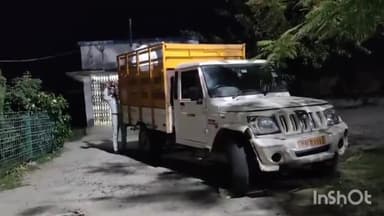 बैतूल: छुरी पाढर निवासी 50 वर्षीय व्यक्ति पेड़ पर डाली काटते समय करंट से झुलसा हुई मौत शव को पीएम के लिए लाया बैतूल