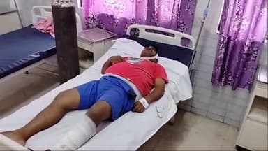 मऊ: सरवांबारी गांव के पास पैदल जा रहे 50 वर्षीय व्यक्ति को बाइक सवार ने मारी टक्कर,50 वर्षीय व्यक्ति हुआ गंभीर रूप से घायल।