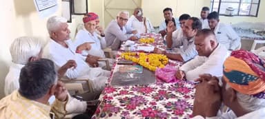 मेड़ता: विधायक लक्ष्मण राम कलरु ने मेड़ता सिटी का किया दौरा, किसानों ने सौंपा ज्ञापन