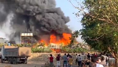 गुजरात।राजकोट के गेमिंग जोन में भयावाह आग से 24 की मौत:* मरने वालों में 12 बच्चे; शव बुरी तरह , पहचान के लिए DNA टेस्ट ।