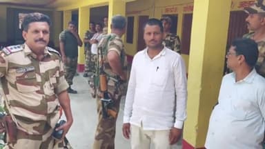 नगर नौसा: नगरनौसा प्रखंड में शांतिपूर्ण लोकसभा चुनाव संपन्न कराने को लेकर CISF की टीम रविवार को पहुंची