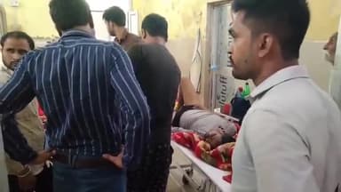 फतेहपुर: युवक ने खाया जहरीला पदार्थ अस्पताल में भर्ती हुसेनगज थाना क्षेत्र के सहिमापुर की घटना।