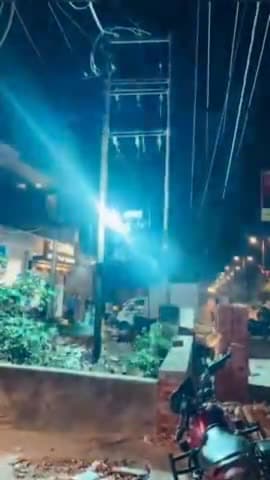 पूरनपुर: मोहल्ला अशोक कॉलोनी में लगातार फूक रहे ट्रांसफार्मर उपभोक्ता परेशान,रखते ही फूक गया चौथा ट्रांसफार्मर