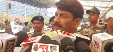 पटना ग्रामीण: पटना एयरपोर्ट पर सांसद मनोज तिवारी ने कहा, मैं देखता हूं कि मुझे पंजाब में घुसने से कौन रोकता है