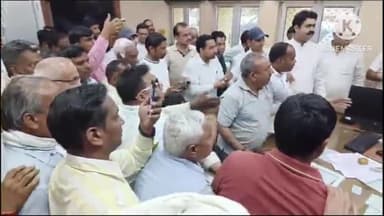 सोनीपत: बिजली किल्लत पर एस ई कार्यालय में हंगामा, लोगों की शिकायत न सुनने पर जे ई सस्पेंड, एसडीओ के खिलाफ मुख्यालय भेजी रिपोर्ट