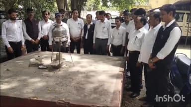 हरदोई: पूर्व जिला जज चंद्रमौलि शुक्ला और अधिवक्ता अमर अवस्थी की पत्नी वंदना अवस्थी के आकस्मिक निधन पर अधिवक्ताओं ने की शोकसभा