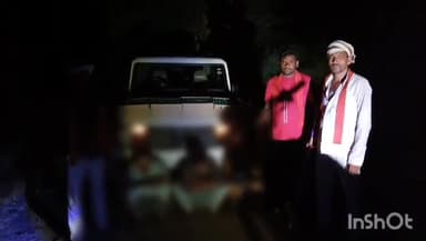 बटियागढ़: भगवती मानव कल्याण संगठन ने आंजनी गांव में बोलेरो कार से 4 पेटी देशी शराब परिवहन करते पकड़ी,