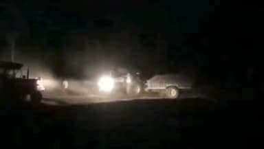 पूरनपुर: गांव कढेर चौरा रात के अधेरे में हो रहा मडलोडर मशीन से अवैध मिट्टी खनन वीडियो सोशल मीडिया पर वायरल