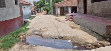 dhaka thana.badharwa panchayet .narkatiya ward 9 ..roj accident hota hai  koi nhi ata hai banne nhi diya jata hai isko