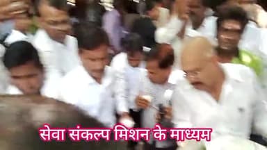 सेवा संकल्प मिशन के तत्वदान में आज शीतल छाछ का वितरण किया गया